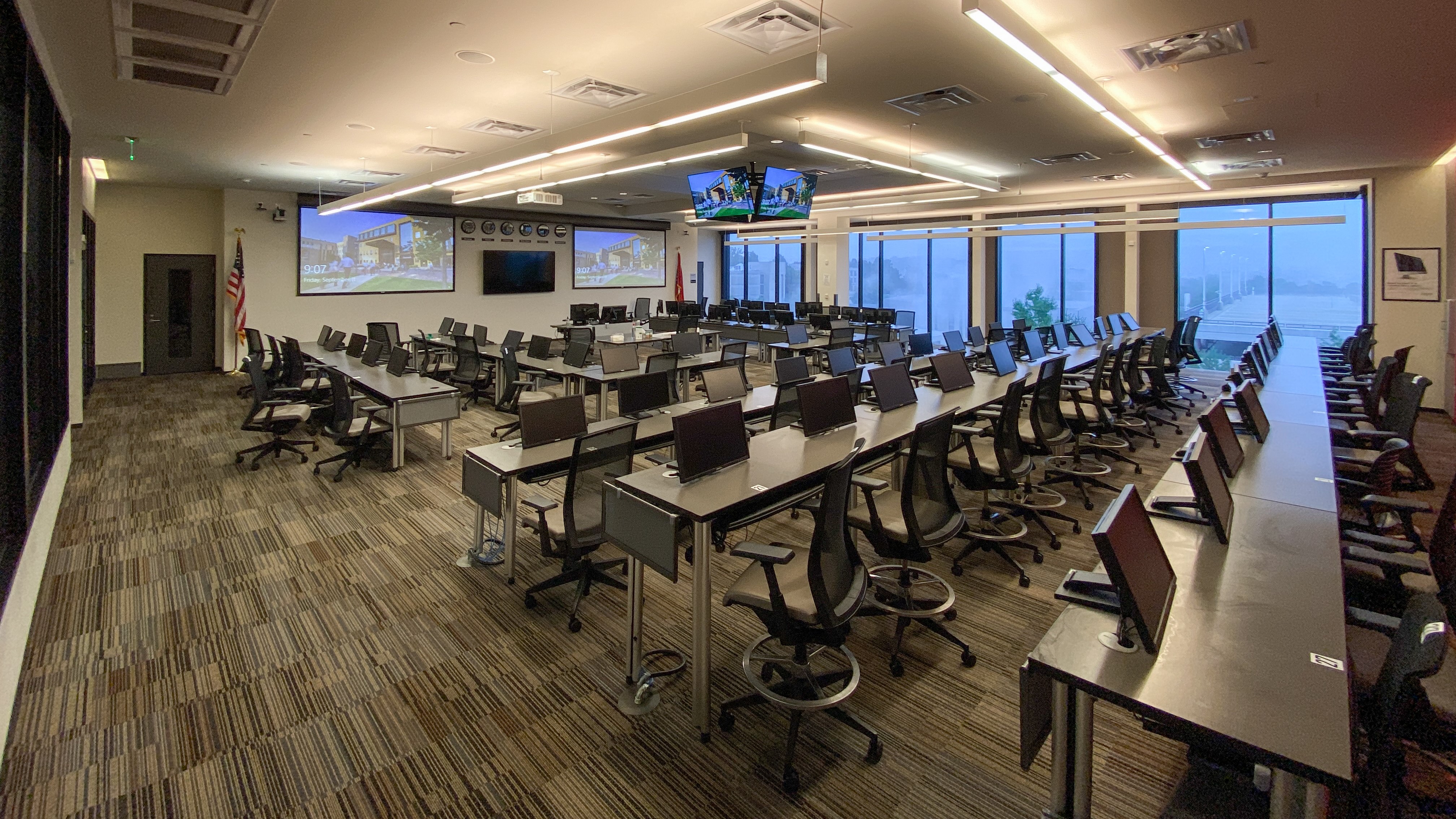 W.J.W.H. Trading Room – University of Arkansas